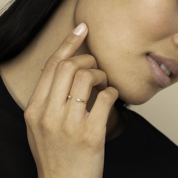 Mejuri 14K gold, Baguette Diamonds Open Ring - Size 7 (adjustable) - Picture 2 of 6